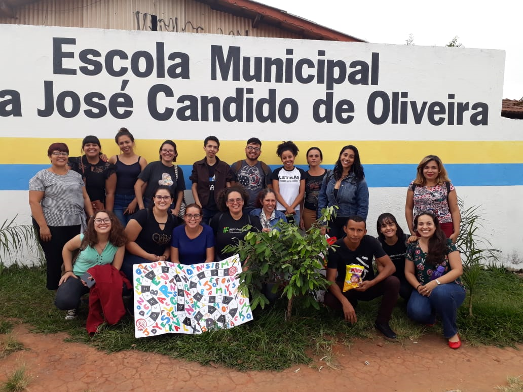 Estudantes de Letras colocam em prática jogos lúdicos criados por eles